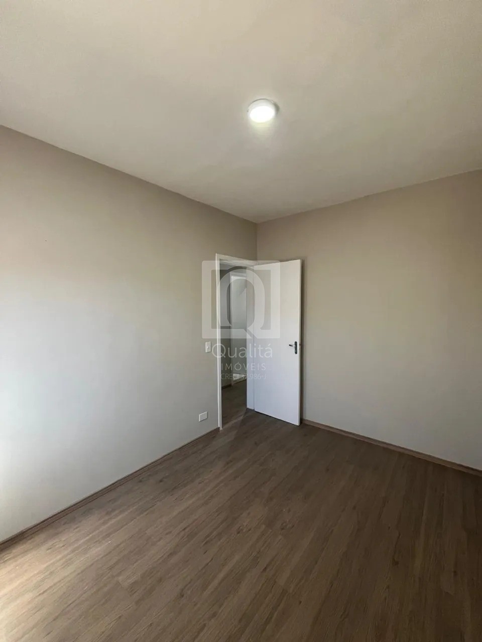 Casa à venda com 3 quartos, 200m² - Foto 8