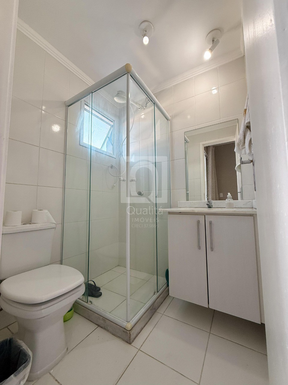Apartamento à venda com 2 quartos, 87m² - Foto 13