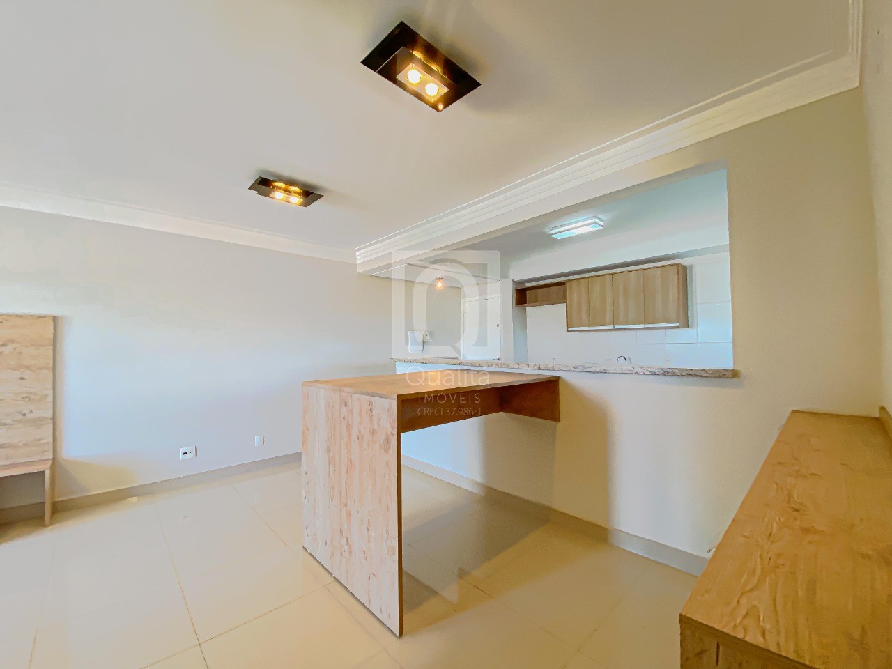 Apartamento à venda com 3 quartos, 86m² - Foto 4