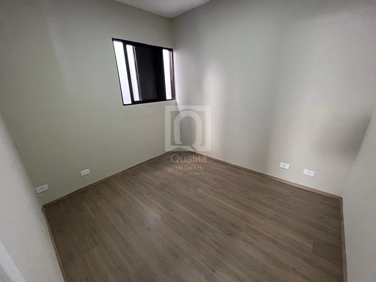 Casa à venda com 3 quartos, 200m² - Foto 9