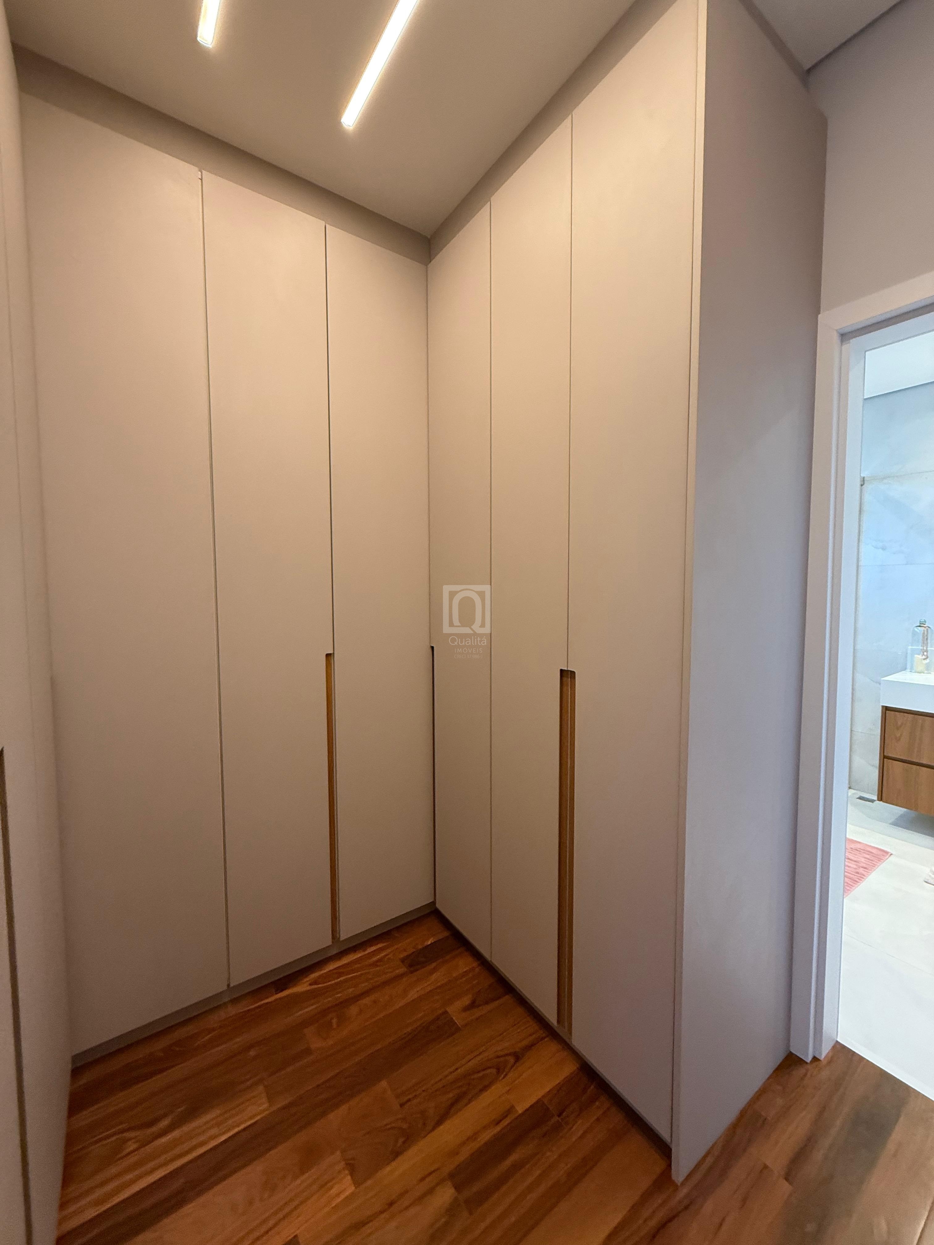 Casa de Condomínio à venda com 5 quartos, 300m² - Foto 16