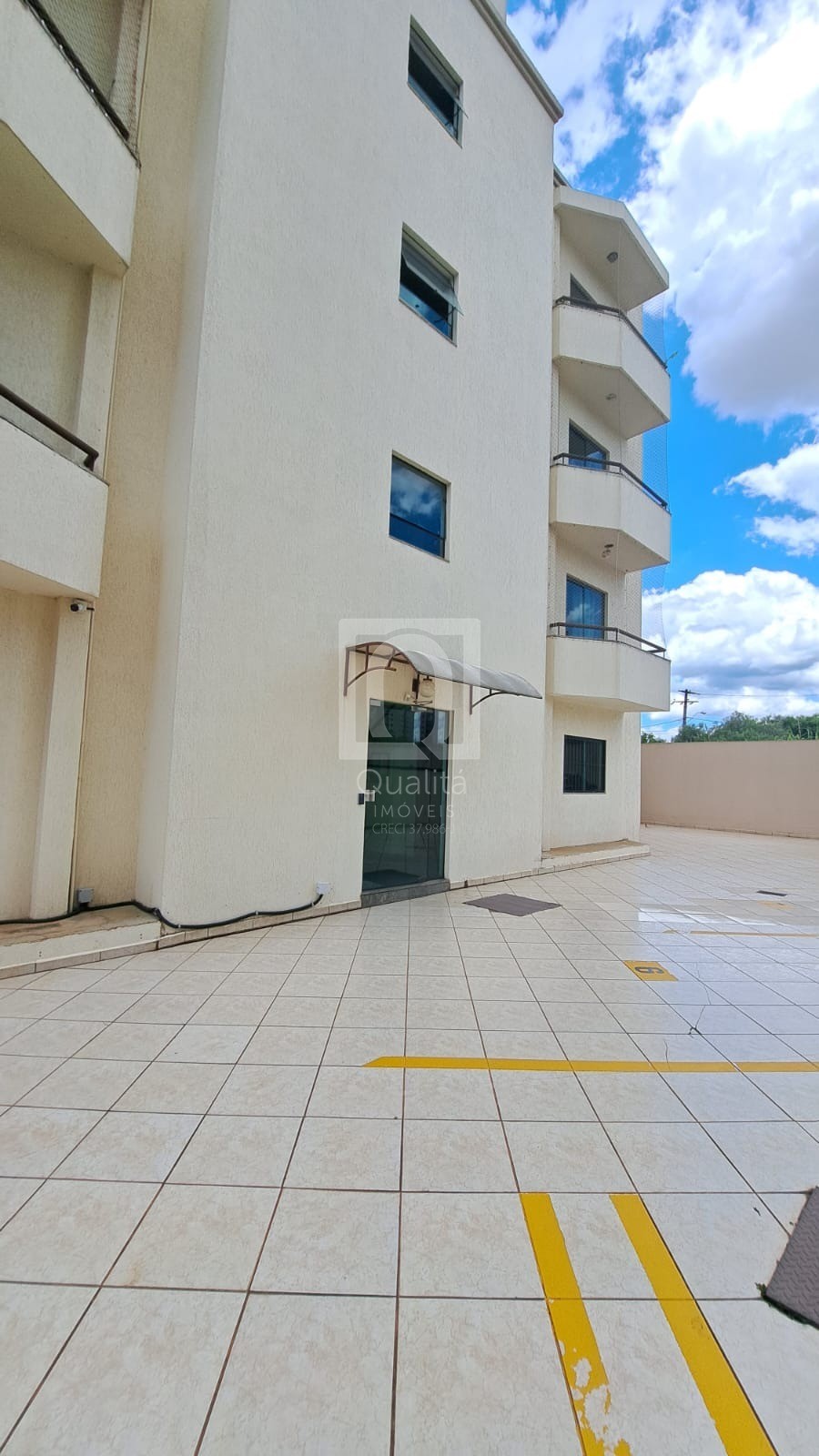 Apartamento à venda com 3 quartos, 61m² - Foto 19