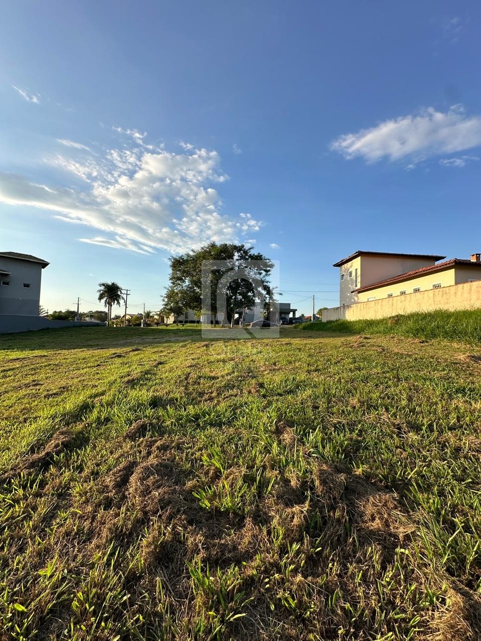 Terreno à venda, 406m² - Foto 1