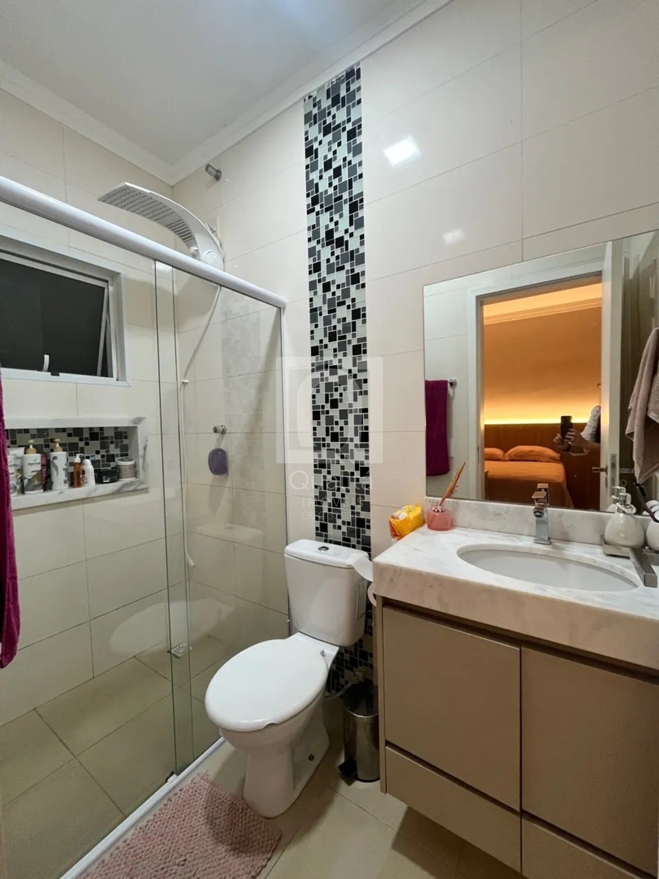 Casa de Condomínio à venda com 3 quartos, 250m² - Foto 17