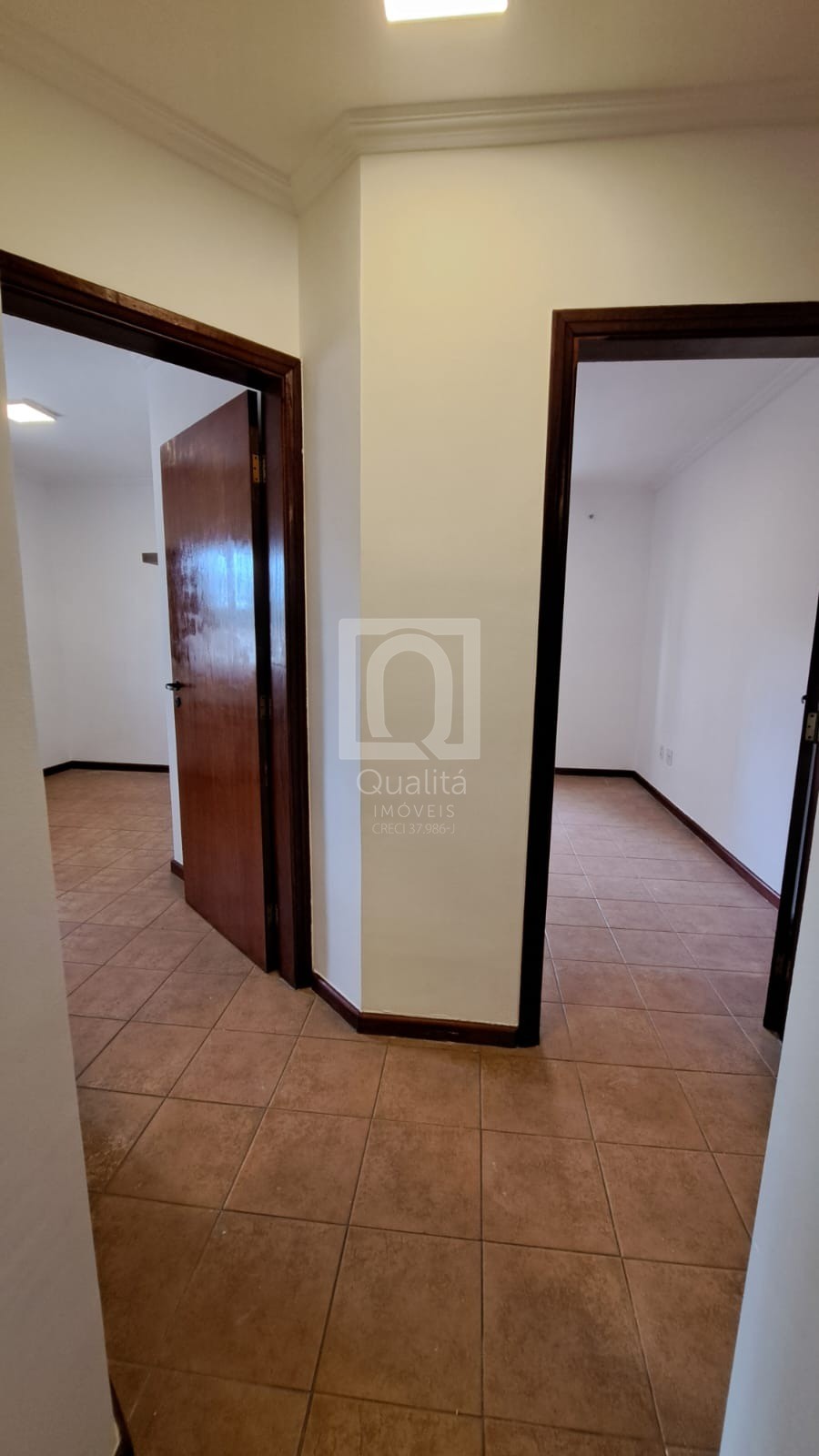 Apartamento à venda com 3 quartos, 61m² - Foto 7
