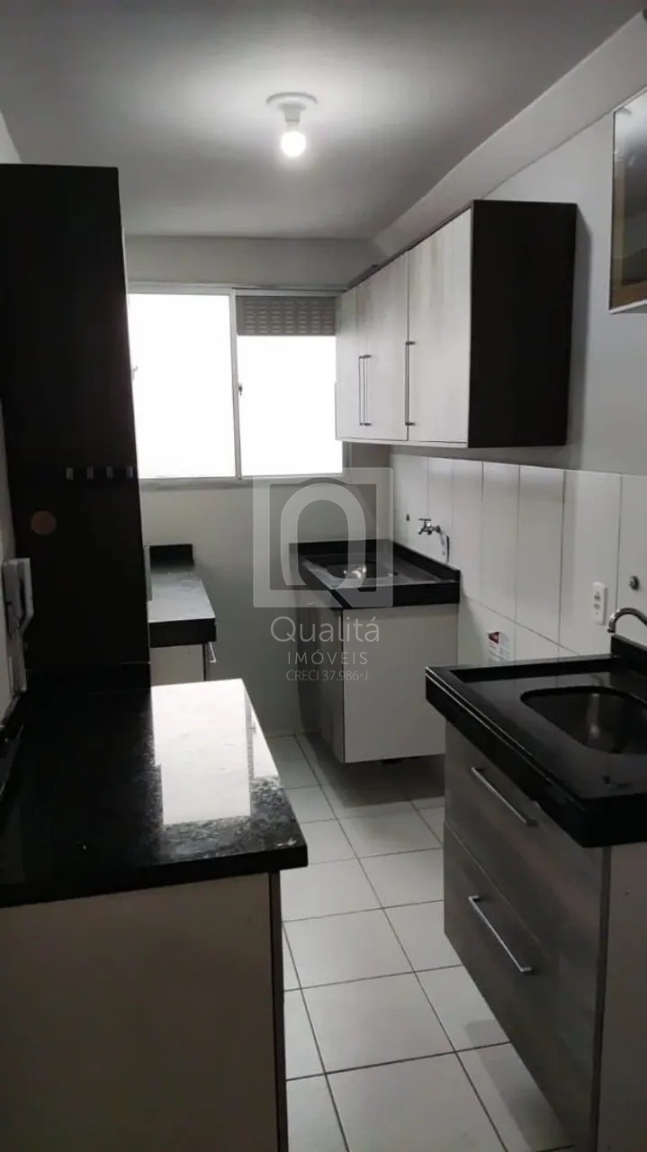Apartamento à venda com 2 quartos, 50m² - Foto 2