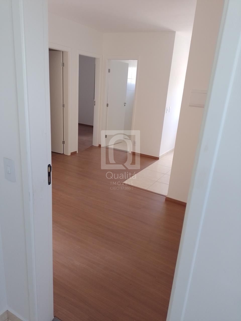 Apartamento à venda com 2 quartos, 43m² - Foto 3