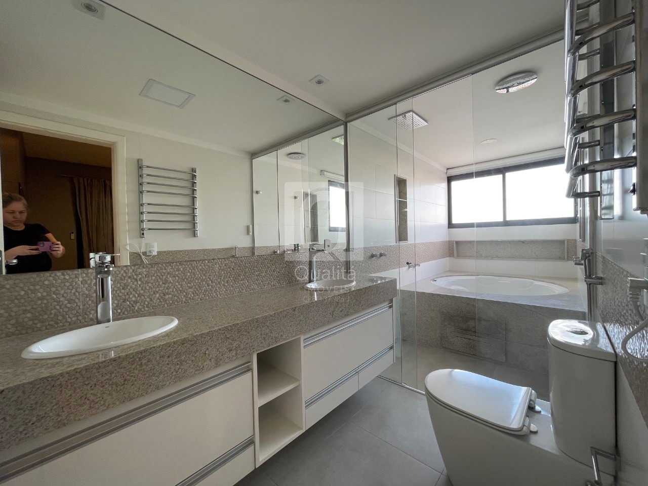 Cobertura à venda com 4 quartos, 220m² - Foto 15