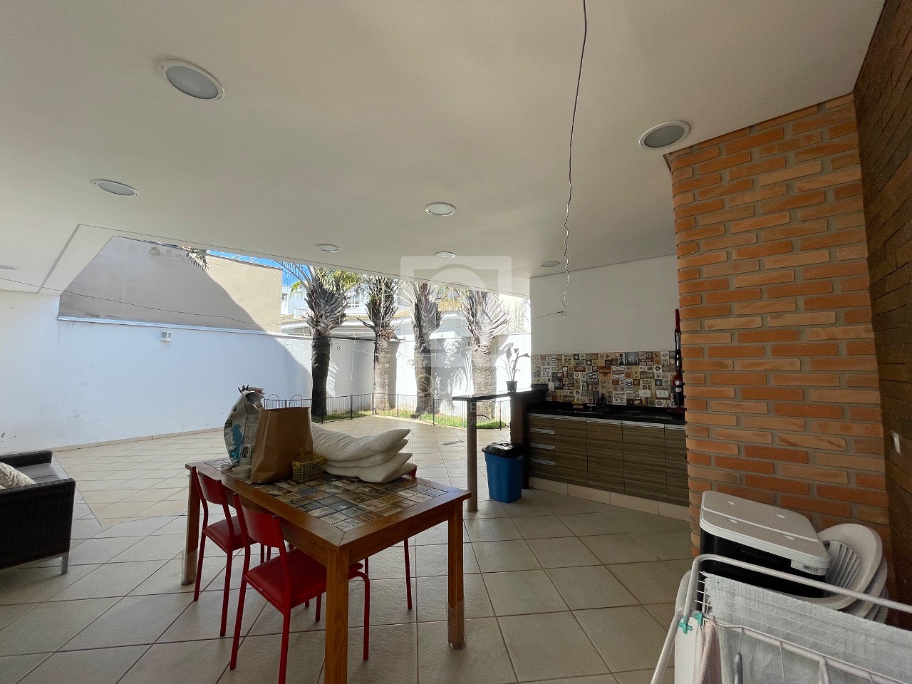 Casa de Condomínio à venda com 3 quartos, 248m² - Foto 34