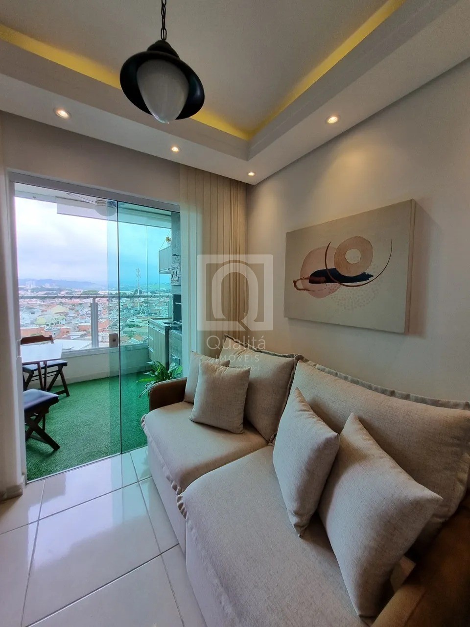 Apartamento à venda com 2 quartos, 65m² - Foto 4