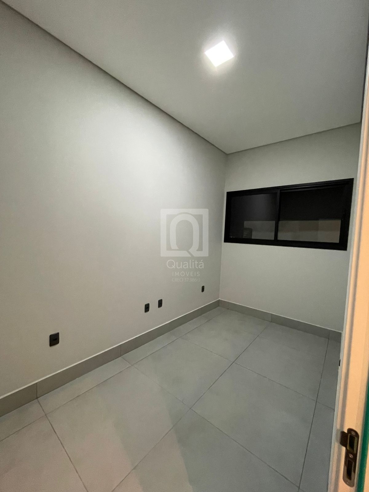 Casa de Condomínio à venda com 3 quartos, 450m² - Foto 12