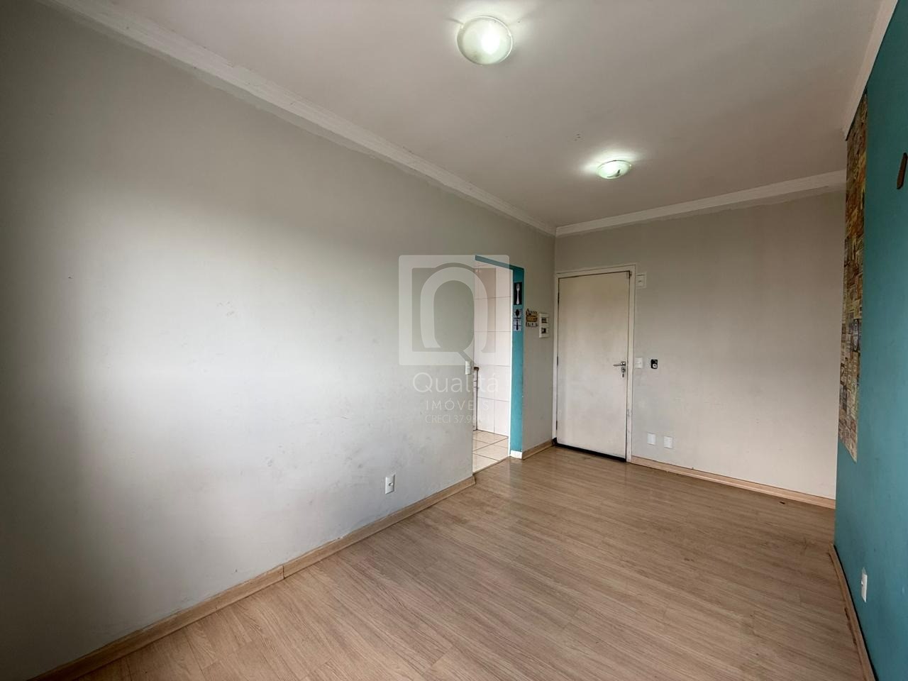 Apartamento à venda com 2 quartos, 51m² - Foto 2
