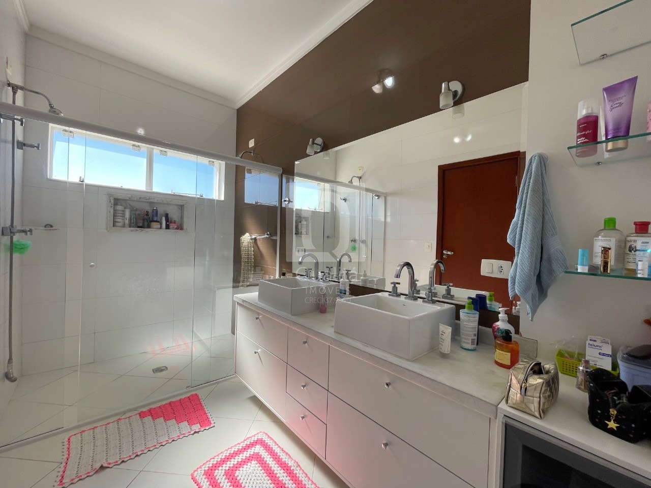 Casa de Condomínio à venda com 3 quartos, 248m² - Foto 28