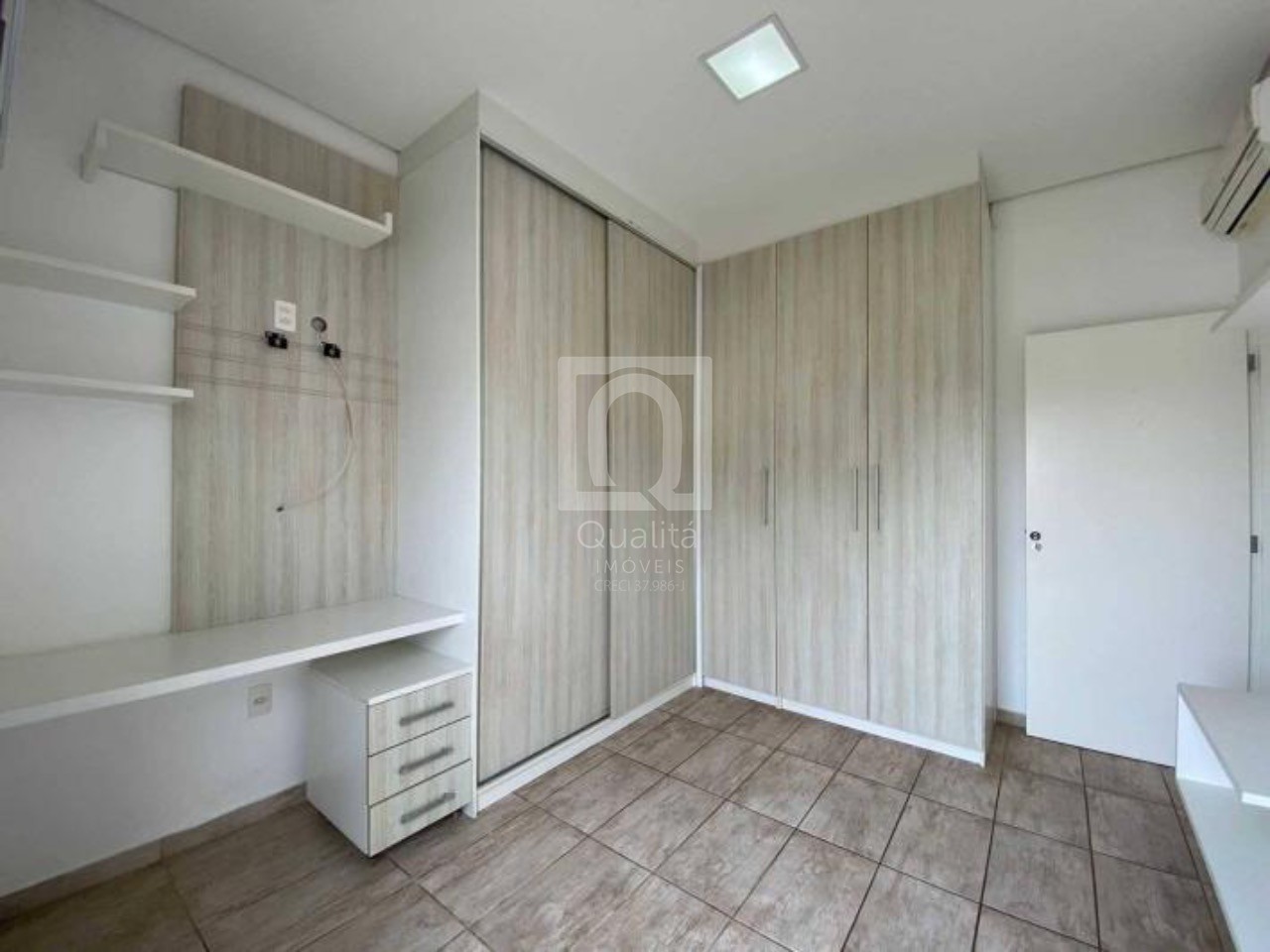 Casa de Condomínio à venda com 3 quartos, 260m² - Foto 6