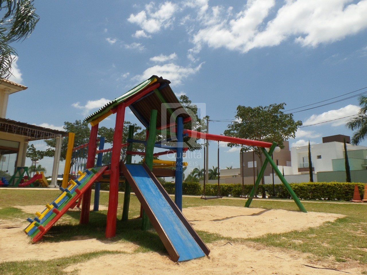 Casa de Condomínio à venda com 3 quartos, 360m² - Foto 17