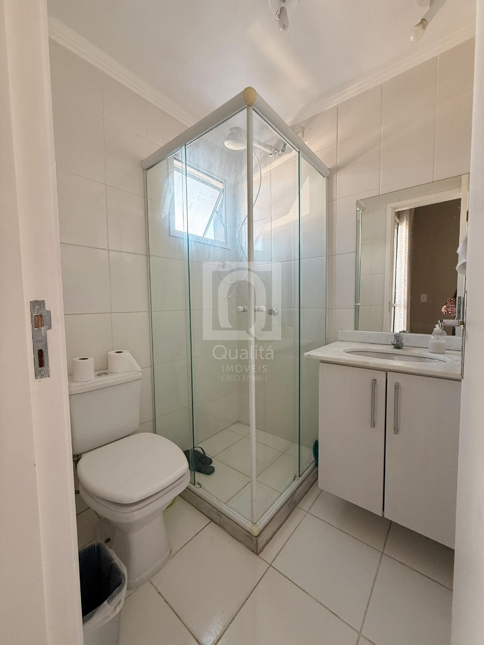 Apartamento à venda com 2 quartos, 87m² - Foto 9