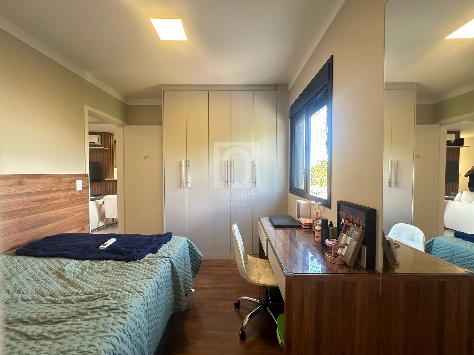 Apartamento à venda com 3 quartos, 85m² - Foto 11