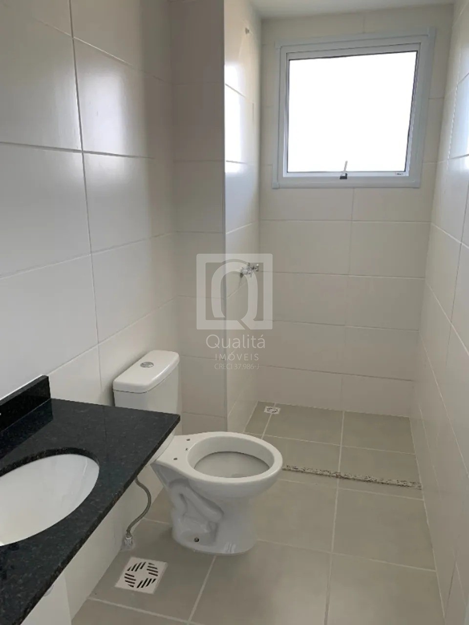 Apartamento à venda com 2 quartos, 62m² - Foto 18