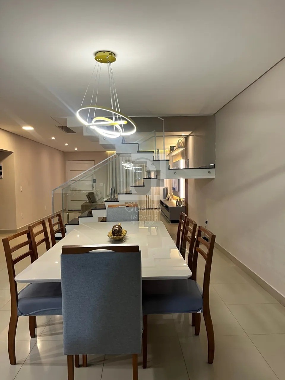 Casa de Condomínio à venda com 3 quartos, 250m² - Foto 8