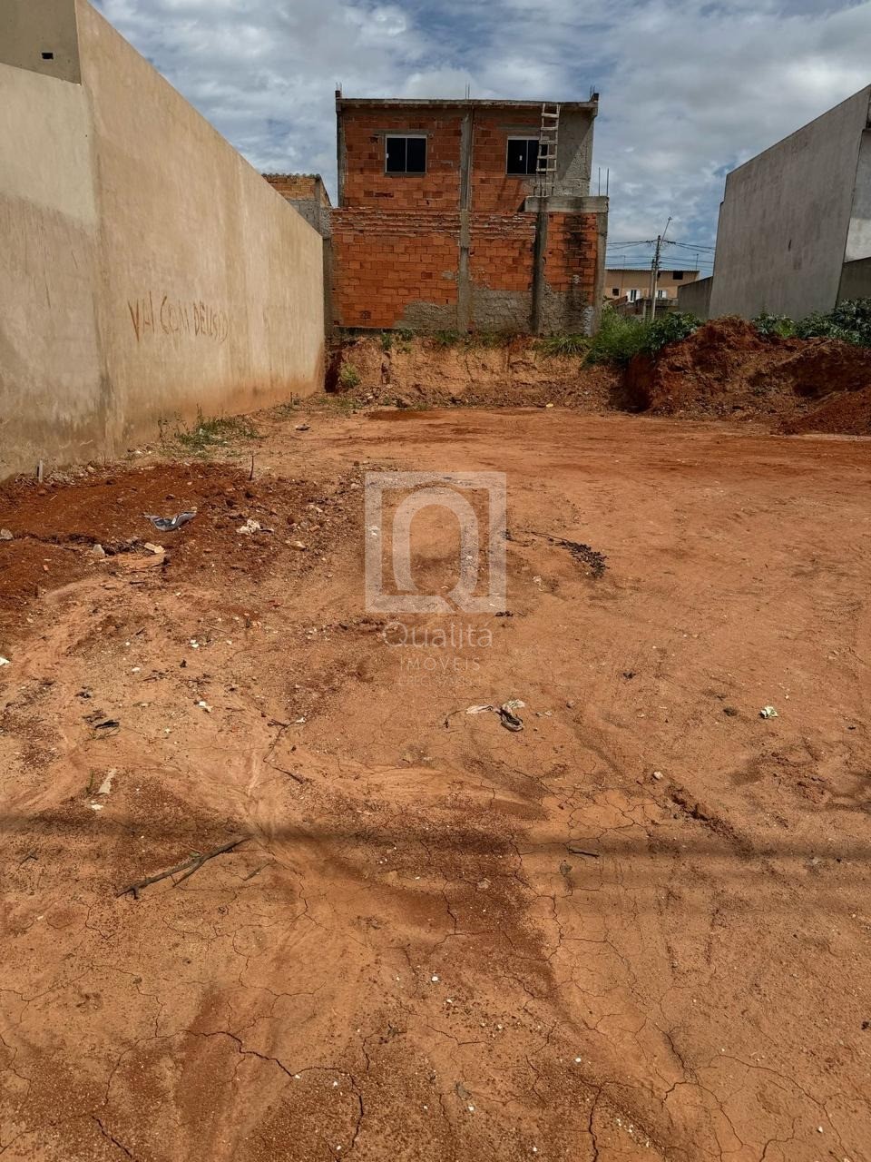 Terreno, 150 m² - Foto 1