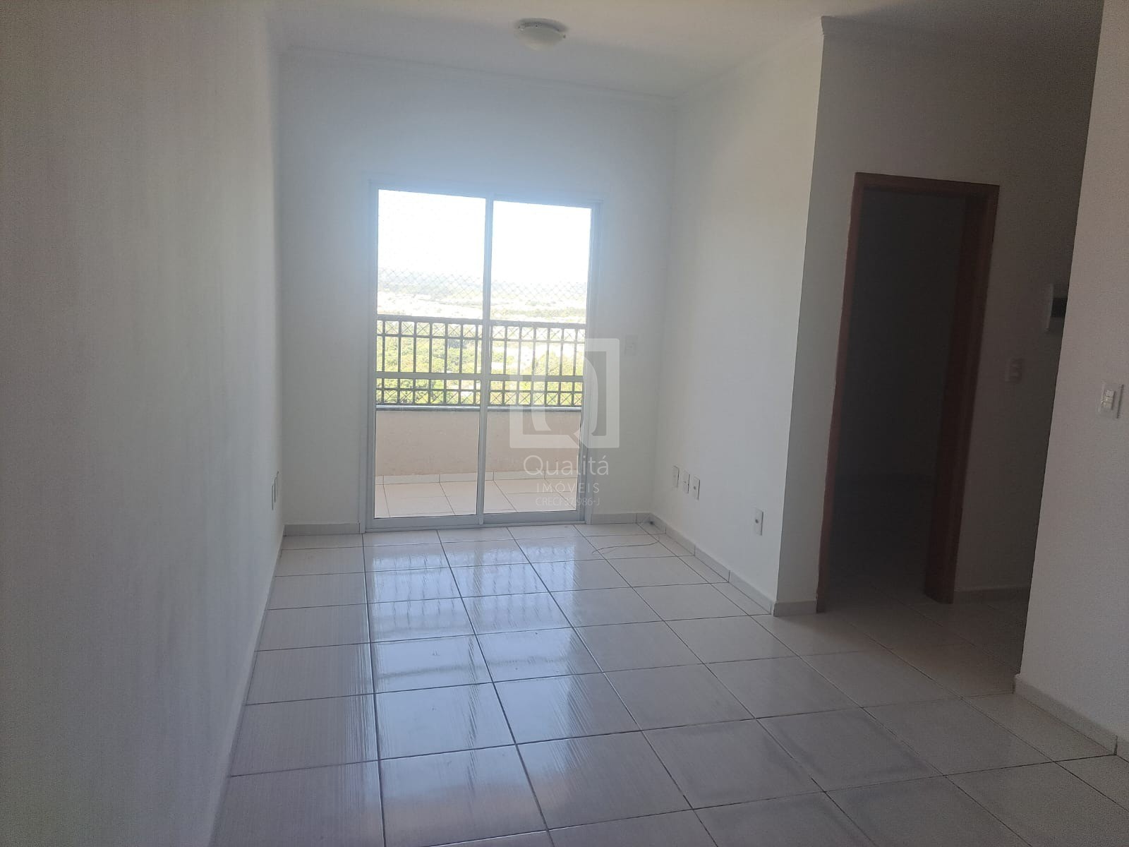 Apartamento à venda com 2 quartos, 52m² - Foto 2