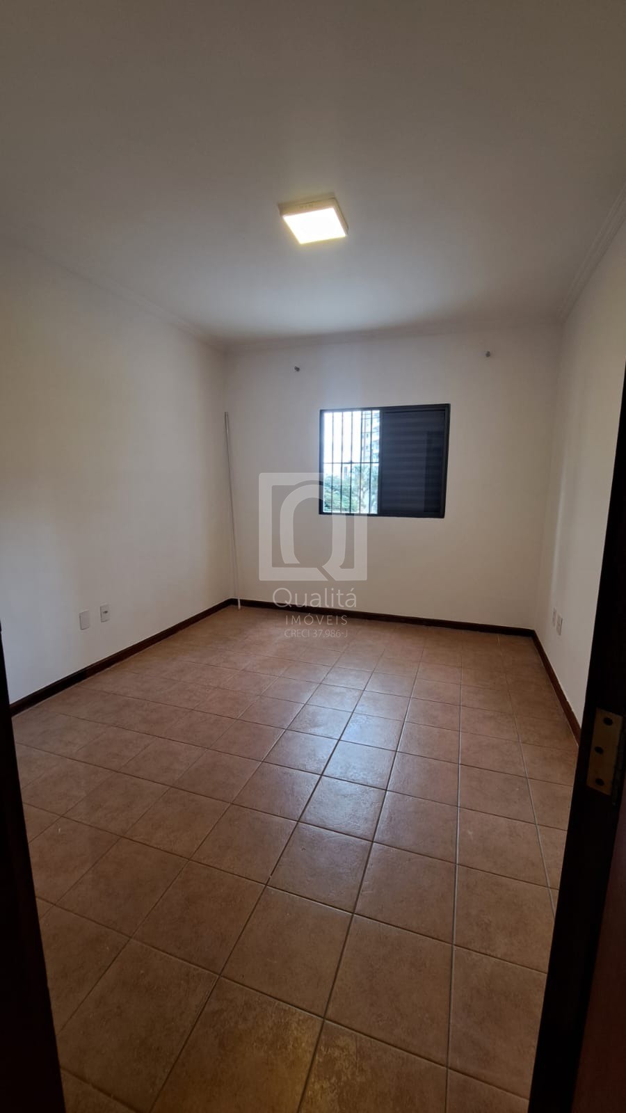 Apartamento à venda com 3 quartos, 61m² - Foto 14