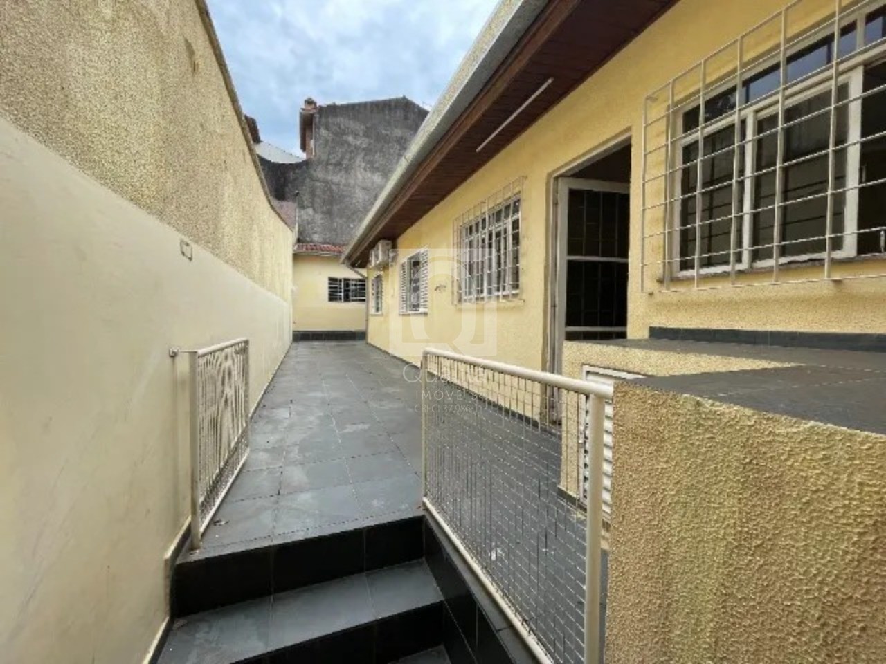 Sobrado à venda com 4 quartos, 392m² - Foto 13