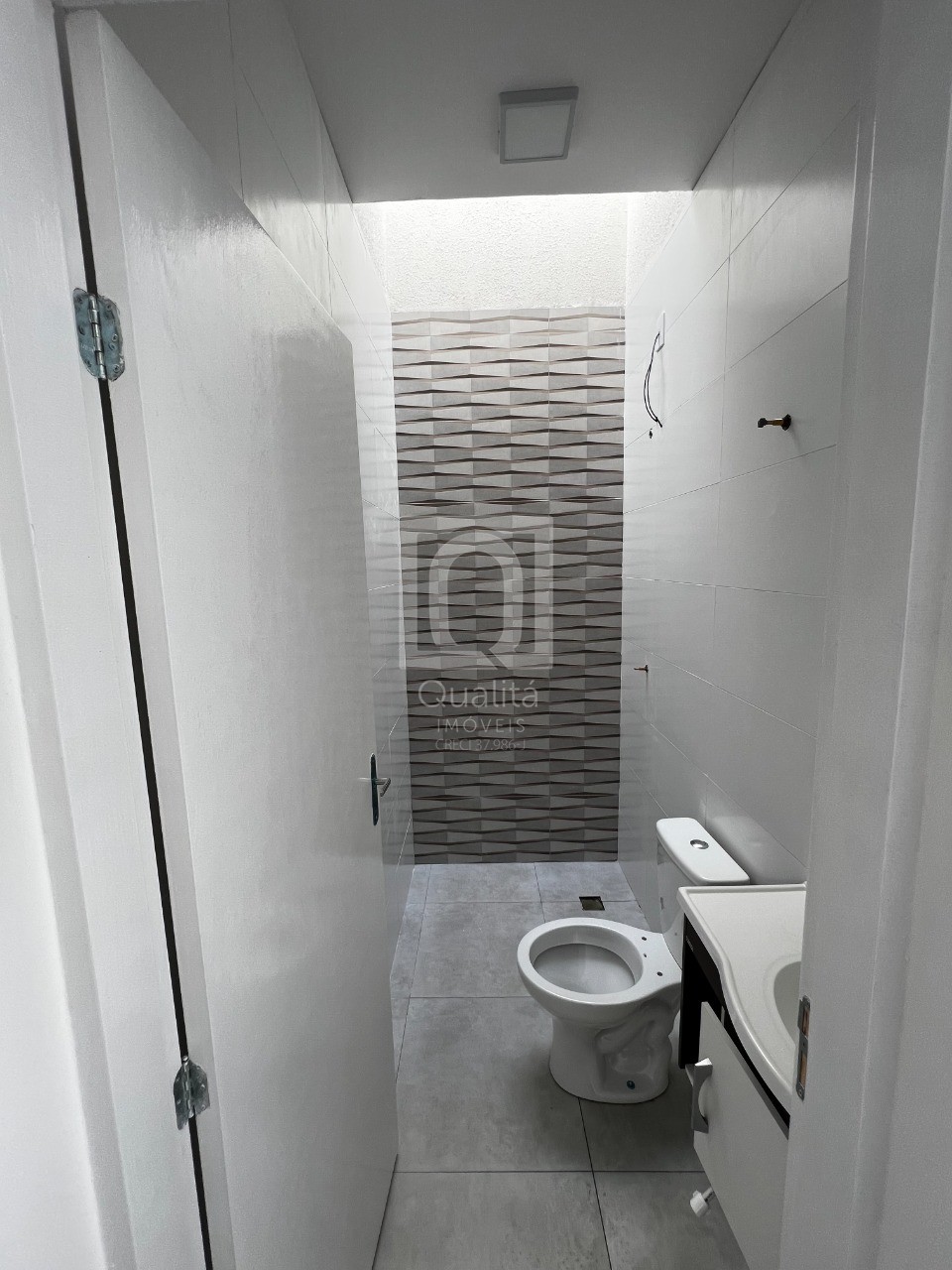 Casa à venda com 2 quartos, 65m² - Foto 5