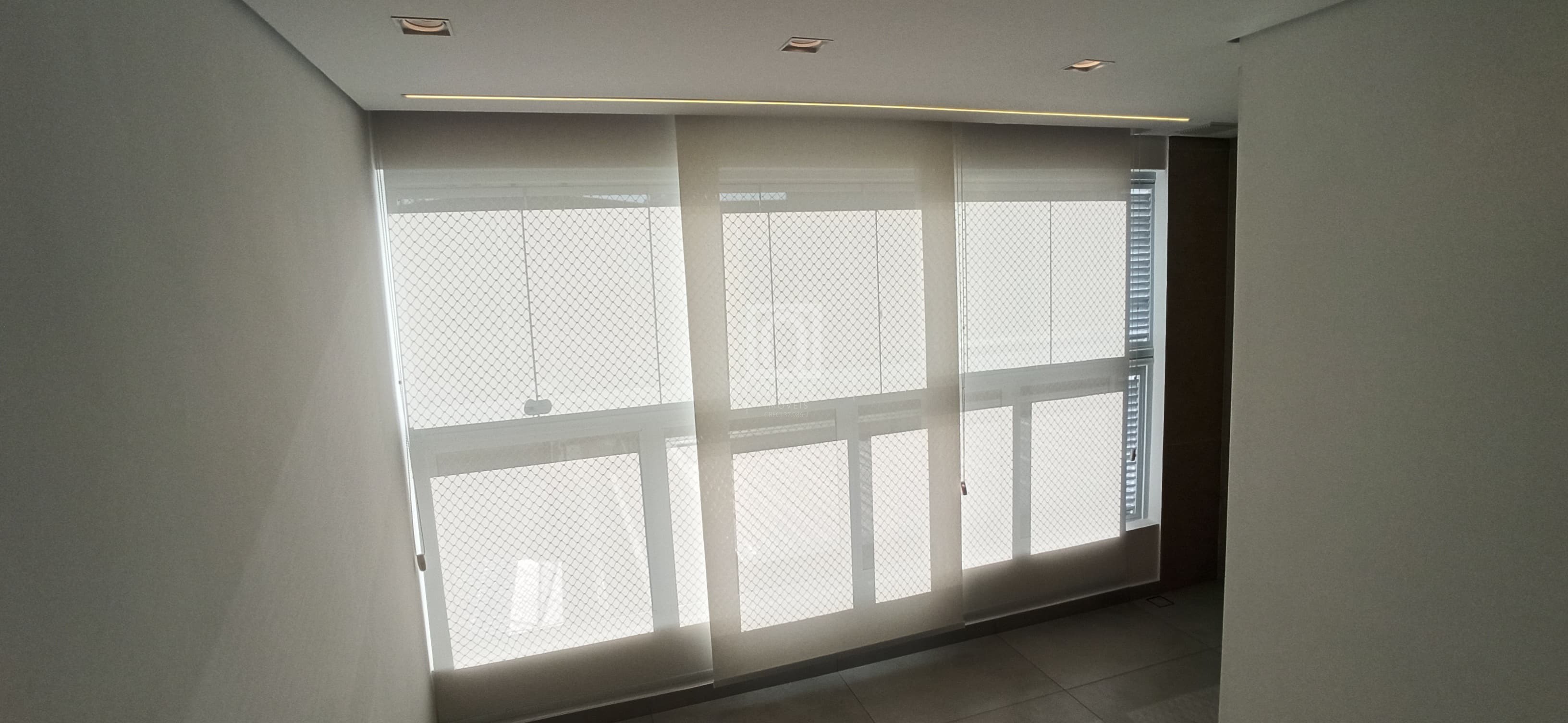 Apartamento à venda com 2 quartos, 61m² - Foto 4