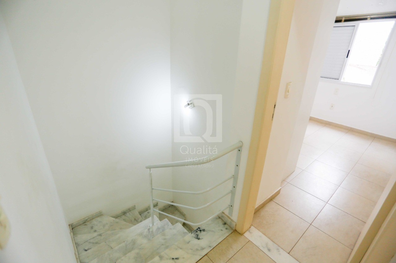 Casa de Condomínio à venda com 3 quartos, 309m² - Foto 9