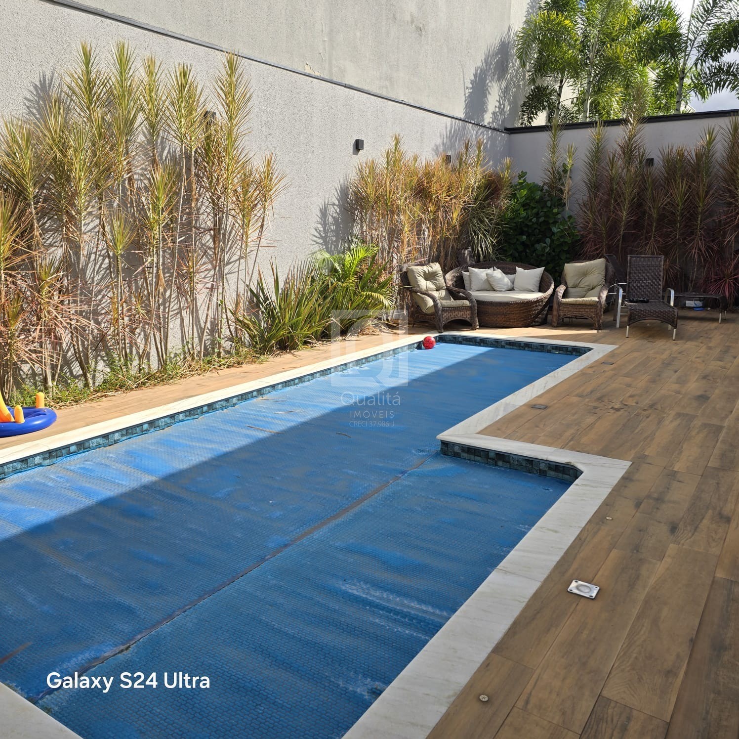 Casa de Condomínio à venda e aluguel com 3 quartos, 407m² - Foto 17