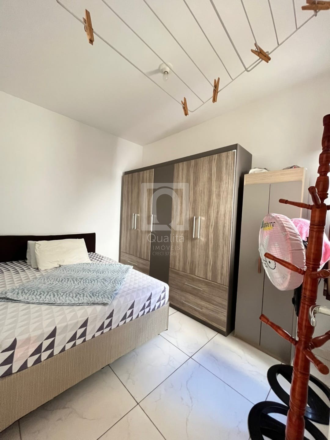 Casa à venda com 2 quartos, 55m² - Foto 5