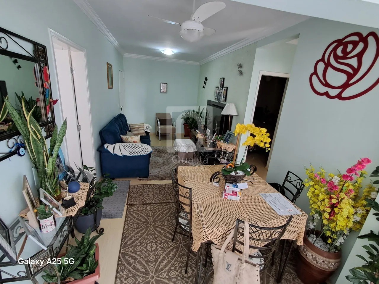 Apartamento à venda com 2 quartos, 64m² - Foto 4
