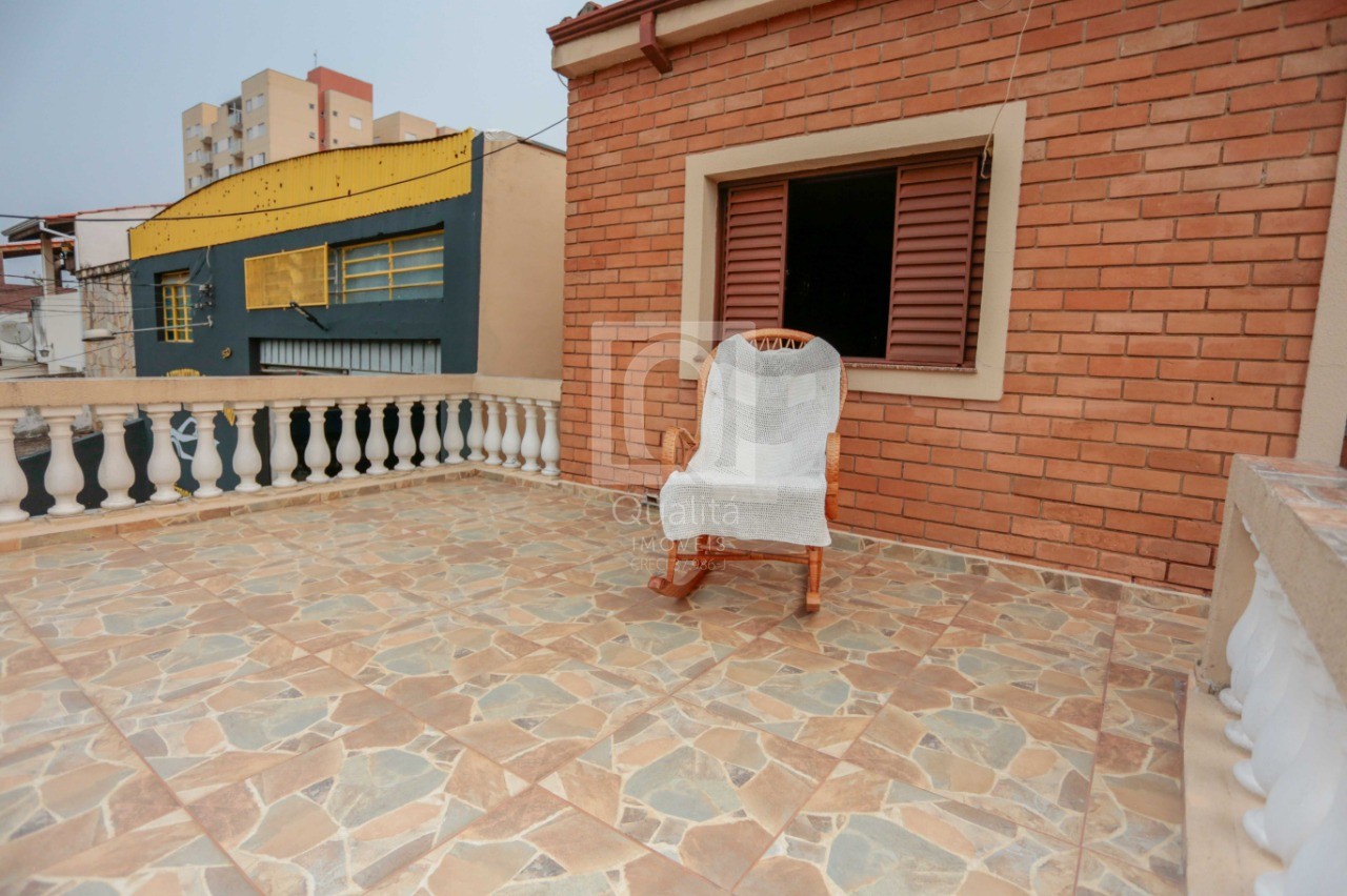 Sobrado à venda com 2 quartos, 206m² - Foto 20