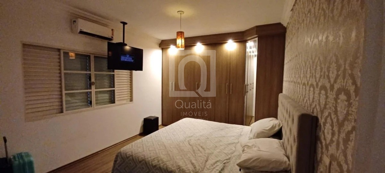 Casa de Condomínio à venda com 4 quartos, 330m² - Foto 12