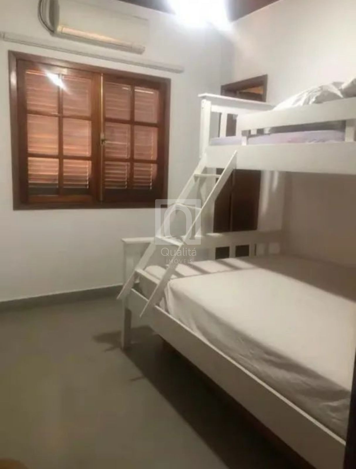 Casa de Condomínio à venda com 4 quartos, 400m² - Foto 9