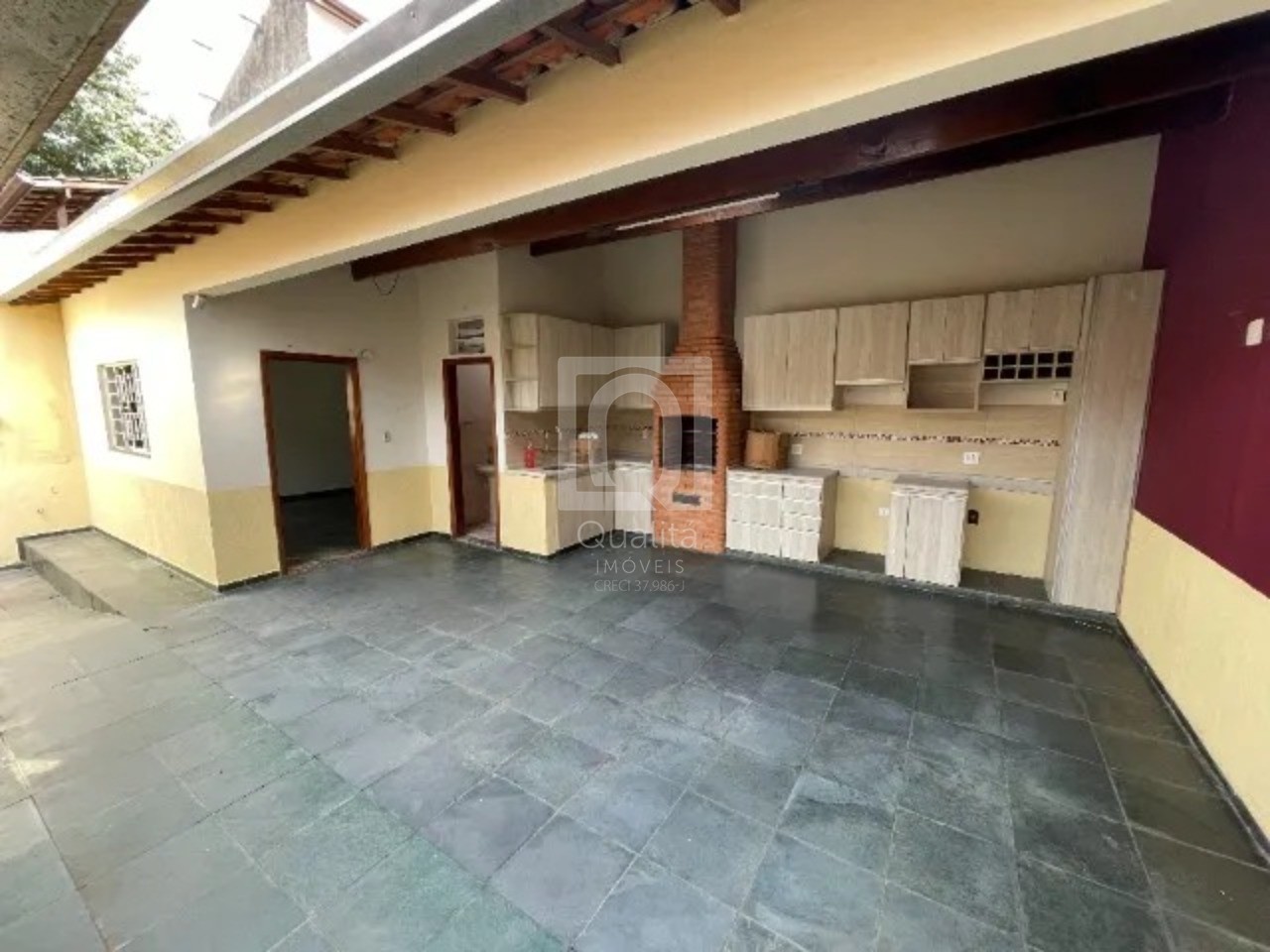 Sobrado à venda com 4 quartos, 392m² - Foto 3