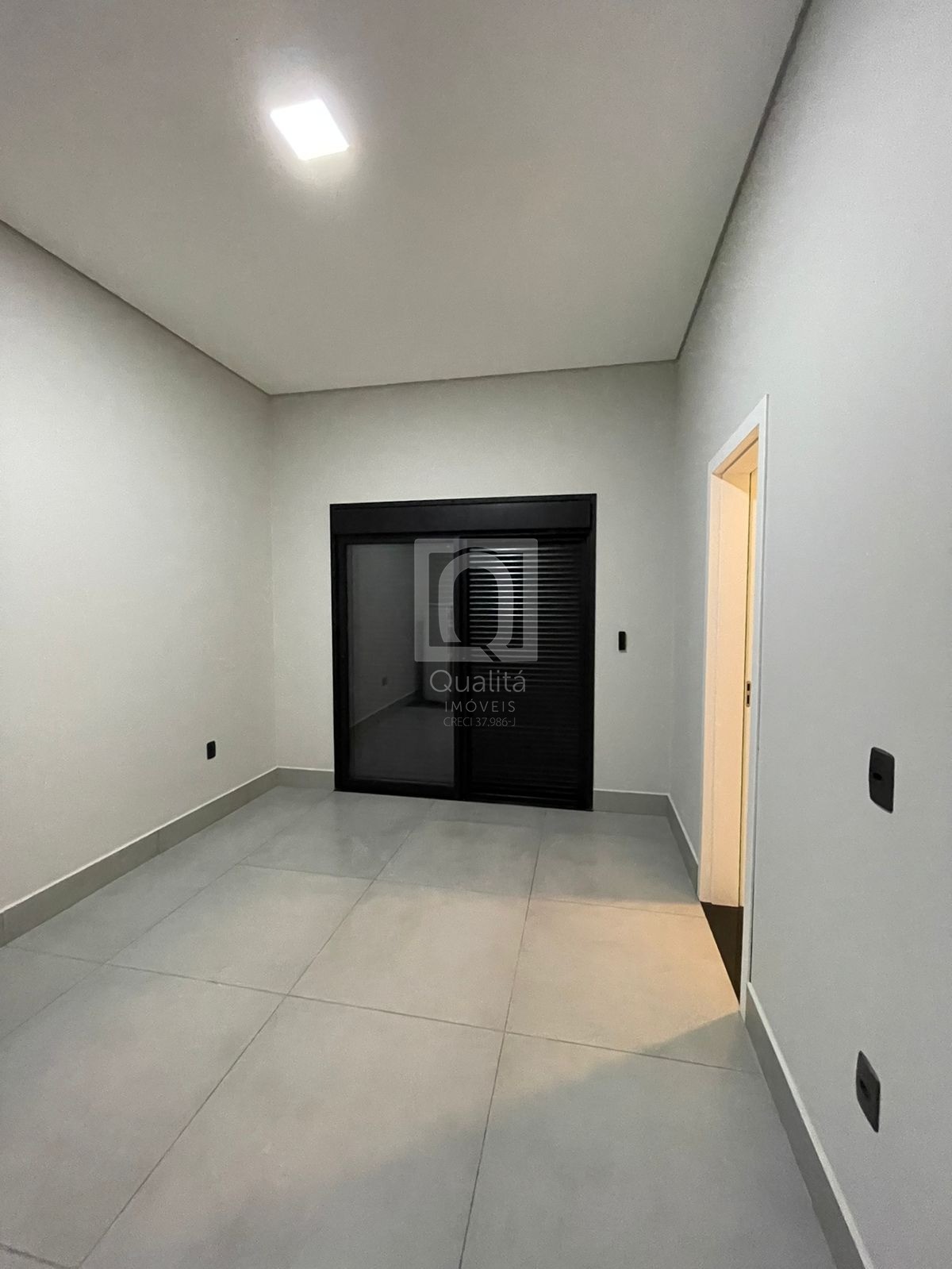 Casa de Condomínio à venda com 3 quartos, 450m² - Foto 8