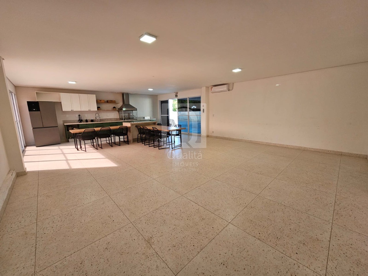 Apartamento à venda com 2 quartos, 63m² - Foto 22