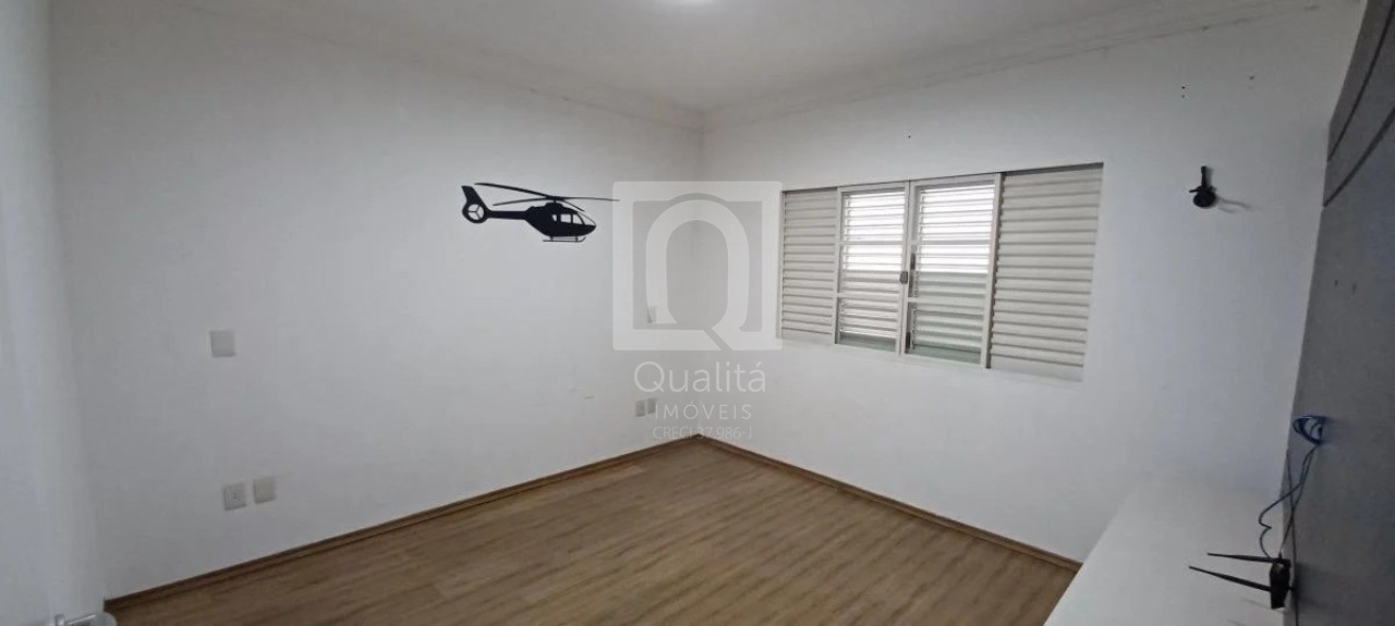 Casa de Condomínio à venda com 4 quartos, 330m² - Foto 13