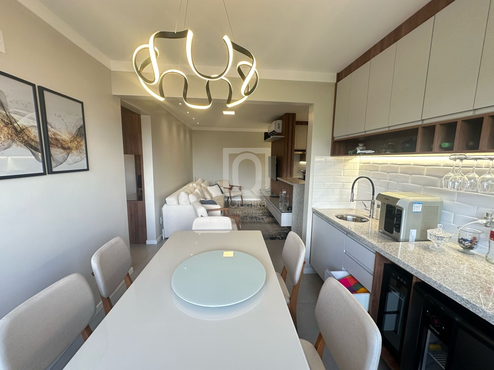 Apartamento à venda com 3 quartos, 85m² - Foto 8
