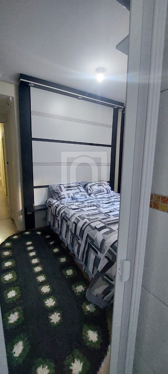 Apartamento à venda com 3 quartos, 40m² - Foto 8