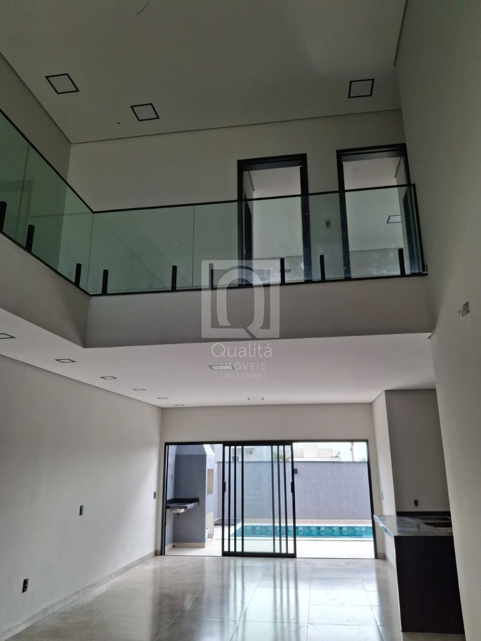 Casa de Condomínio à venda com 4 quartos, 200m² - Foto 8