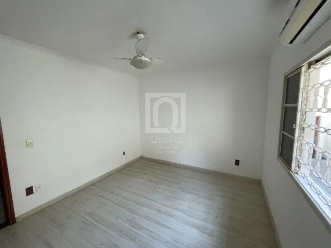 Sobrado à venda com 4 quartos, 392m² - Foto 6