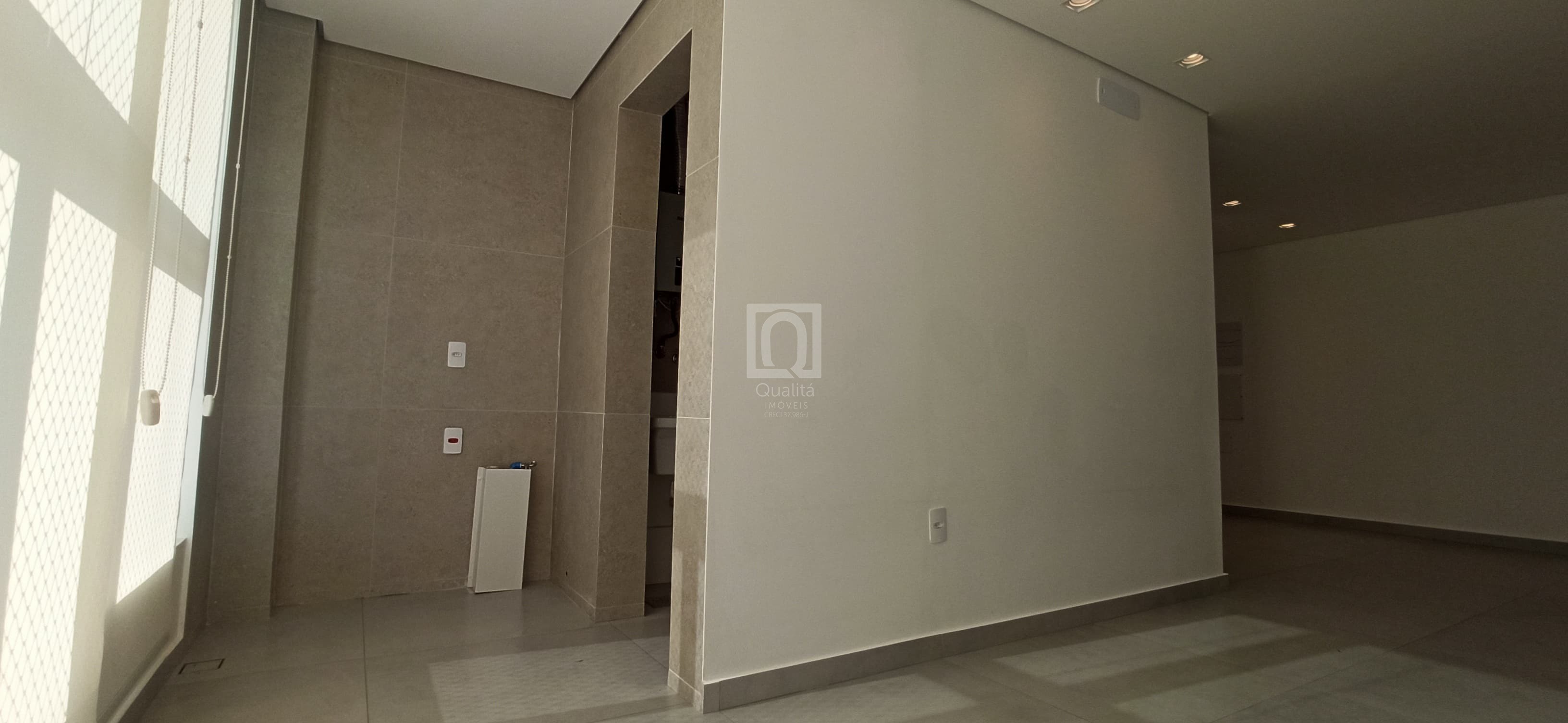Apartamento à venda com 2 quartos, 61m² - Foto 8