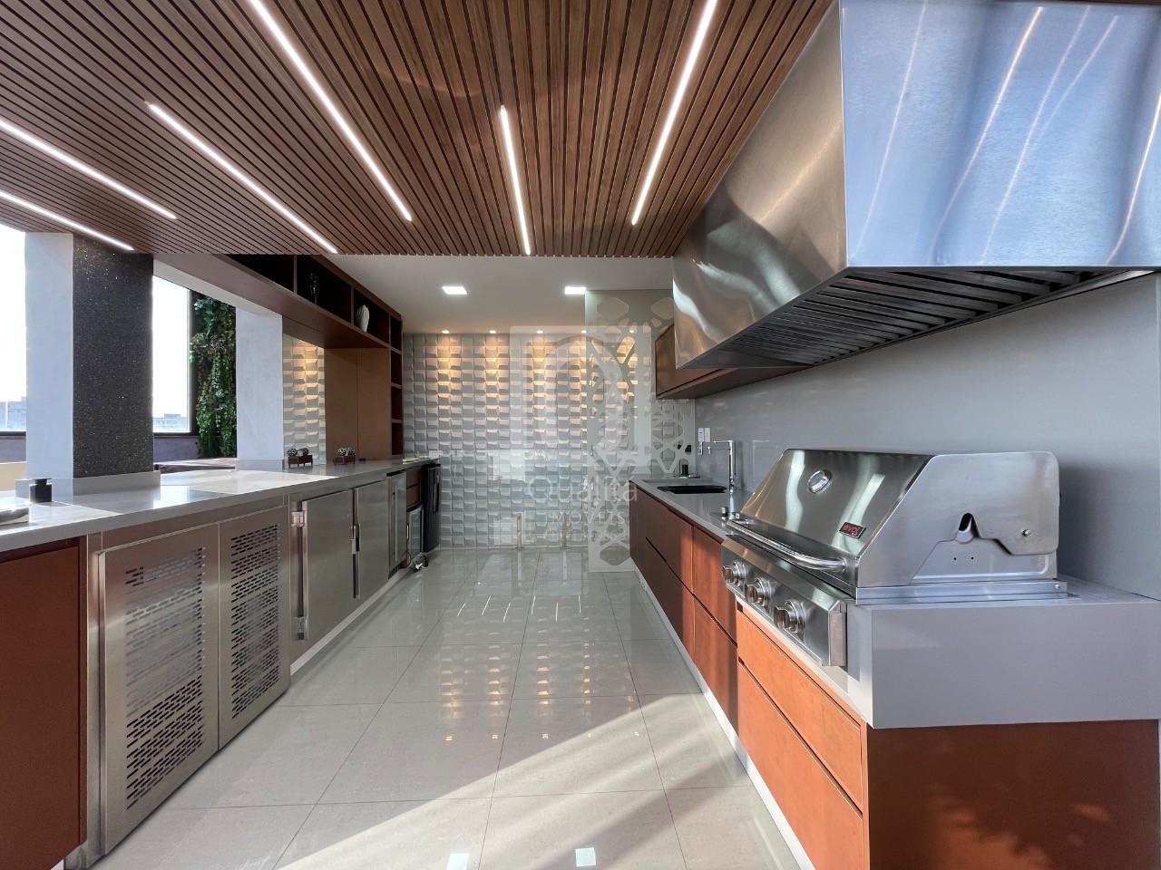 Cobertura à venda com 4 quartos, 220m² - Foto 23