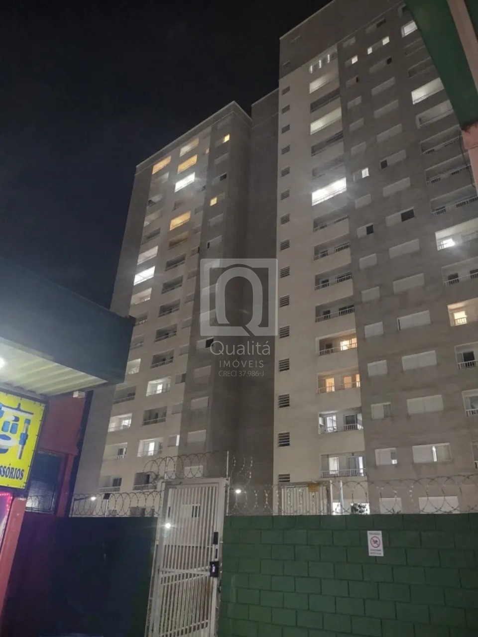 Apartamento à venda com 2 quartos, 45m² - Foto 17