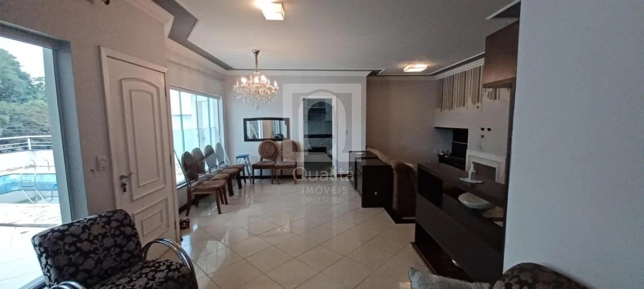 Casa de Condomínio à venda com 4 quartos, 330m² - Foto 3