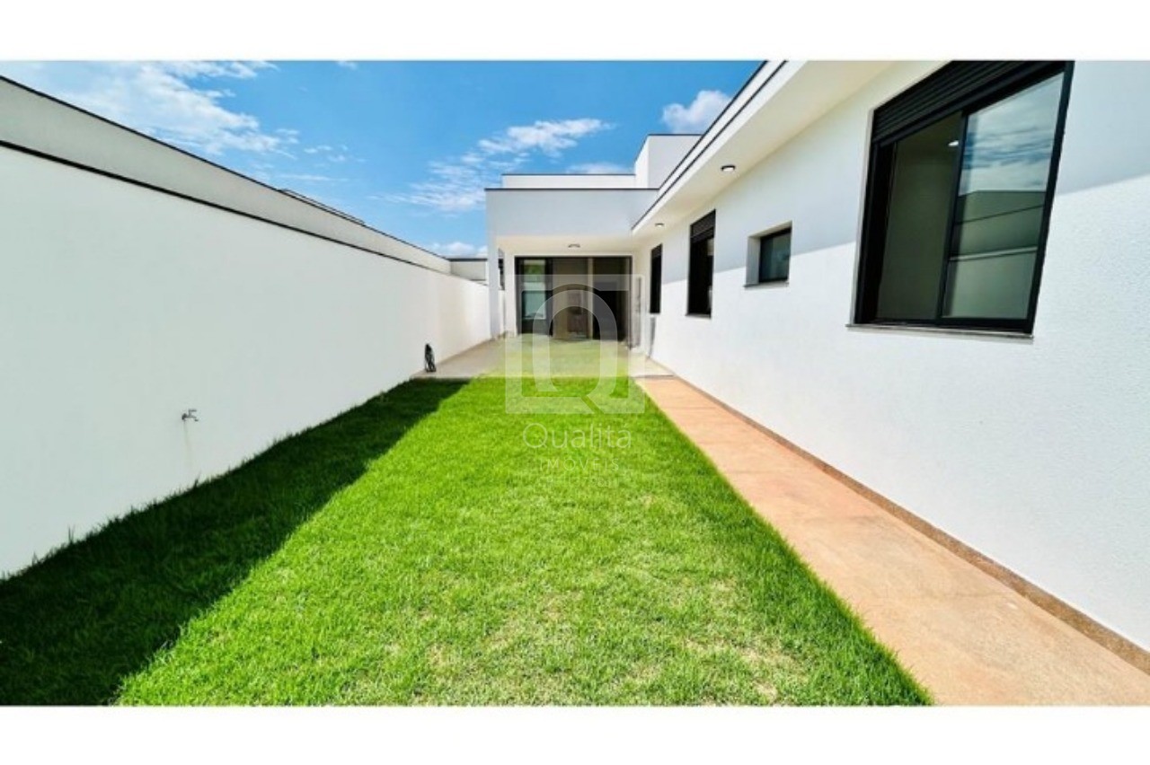 Casa de Condomínio à venda com 3 quartos, 206m² - Foto 2