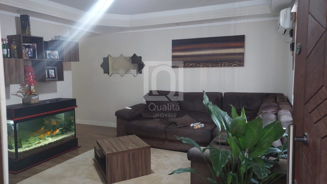 Apartamento à venda com 3 quartos, 40m² - Foto 1